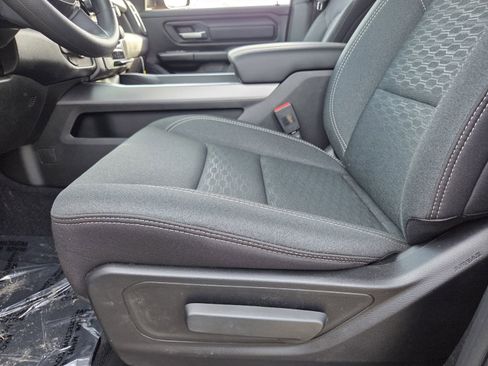 New 2026 RAM 1500 Express image 12