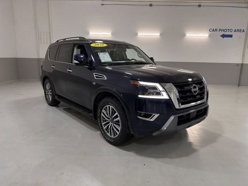 Used 2021 Nissan Armada SL w/ Captain's Chairs Package image 4