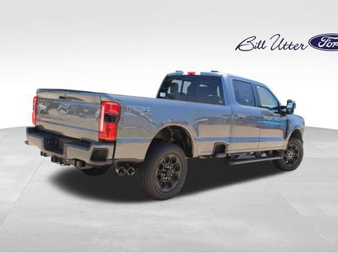 New 2026 Ford F350 Lariat w/ Black Appearance Package AWD/4WD image 3