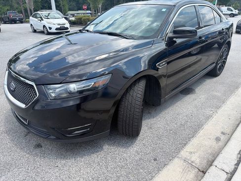 Used 2017 Ford Taurus SHO w/ Driver Assist Package AWD/4WD image 3