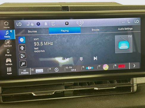 Used 2024 Jeep Wrangler Willys image 21