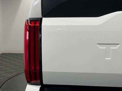 New 2026 Toyota Tundra SR5 RWD image 12