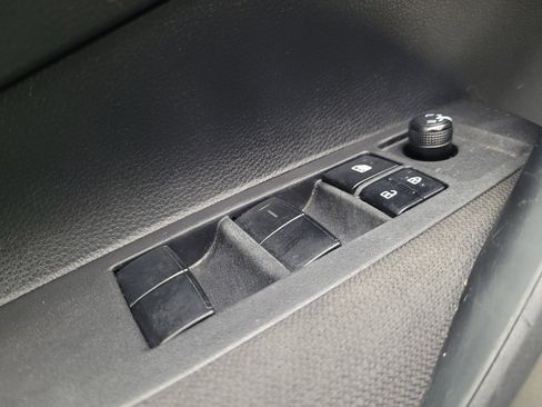 Used 2024 Toyota Corolla LE FWD image 27