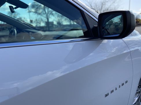 Used 2021 Chevrolet Malibu LT image 23