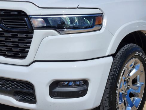Used 2025 RAM 1500 Lone Star image 10