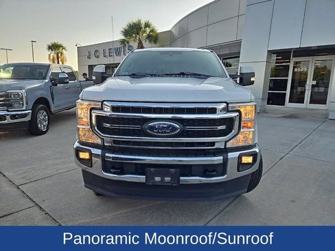 Used 2020 Ford F350 Lariat w/ Lariat Ultimate Package AWD/4WD image 2