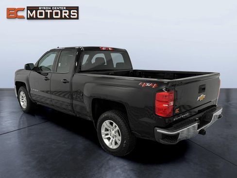 Used 2018 Chevrolet Silverado 1500 LT w/ All Star Edition image 4