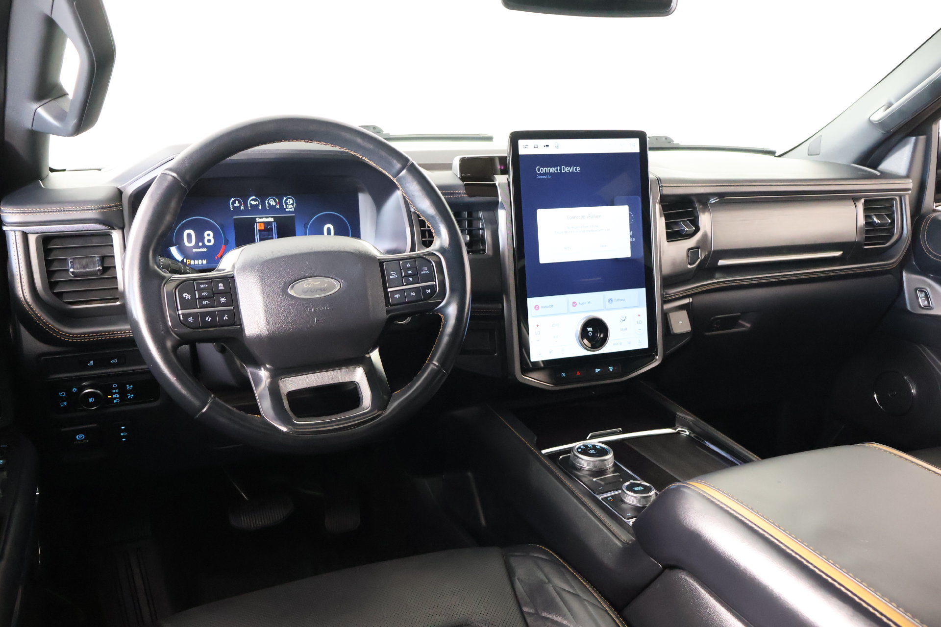 Used 2024 Ford Expedition Max Platinum AWD/4WD image 2