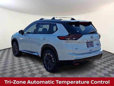 New 2026 Nissan Rogue Platinum image 4