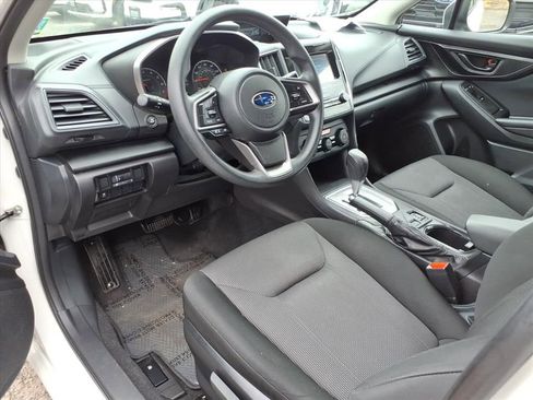 Used 2018 Subaru Impreza 2.0i Premium image 12
