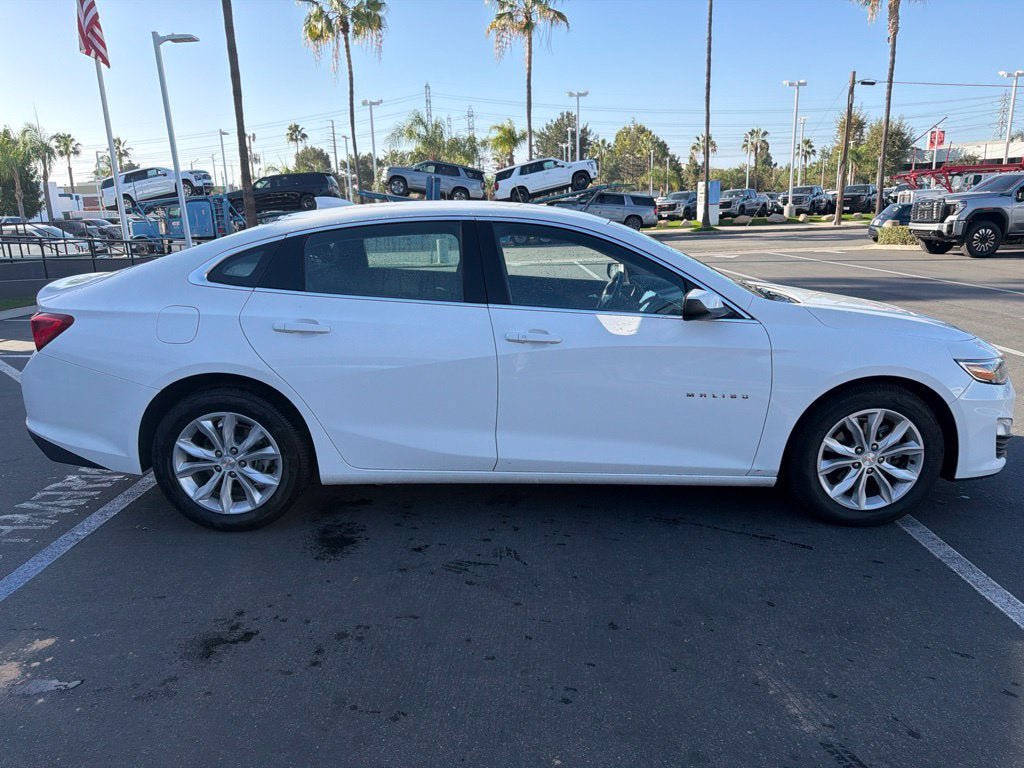 Used 2024 Chevrolet Malibu LT FWD image 5