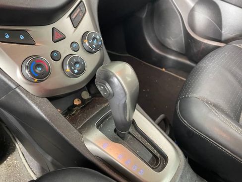 Used 2012 Chevrolet Sonic LTZ FWD image 9