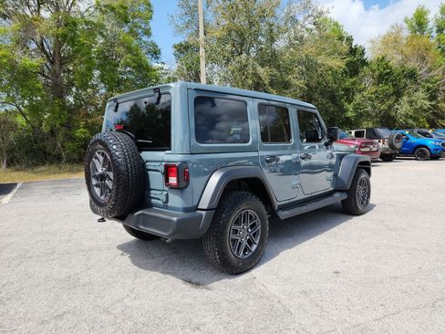Certified 2026 Jeep Wrangler Unlimited Sport AWD/4WD image 4