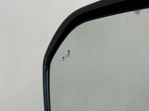 Used 2020 Ford Expedition XLT image 10