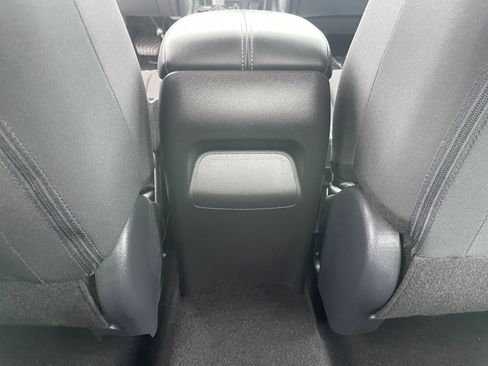 Used 2025 Nissan Sentra S image 24