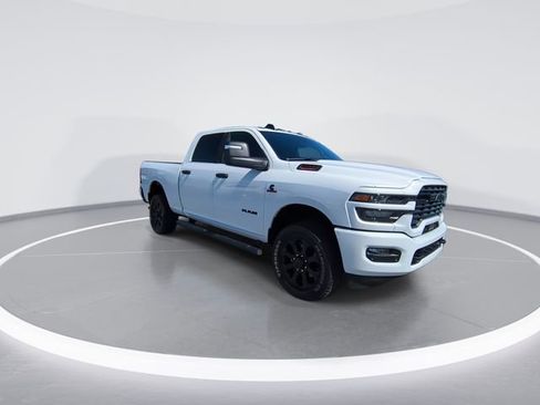 Used 2025 RAM 2500 Big Horn AWD/4WD image 2