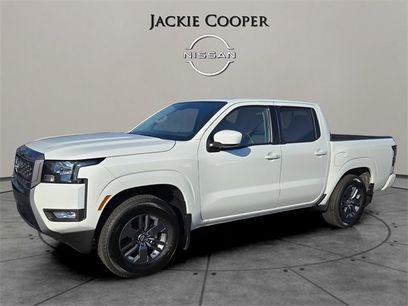 New 2025 Nissan Frontier SV w/ SV Convenience Package
