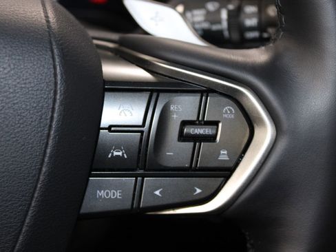 Used 2024 Lexus GX 550 image 23