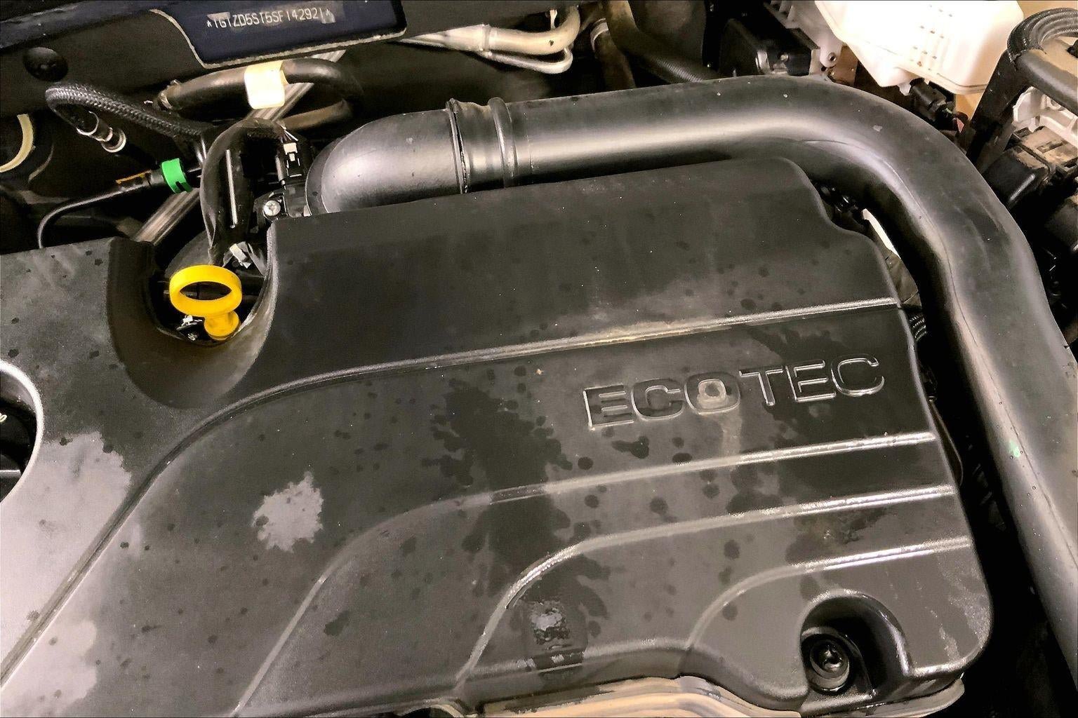 Used 2025 Chevrolet Malibu LT FWD image 30
