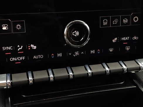 New 2026 GMC Sierra EV Elevation image 29