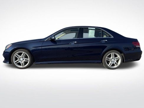 Used 2014 Mercedes-Benz E 350 4MATIC Sedan image 6
