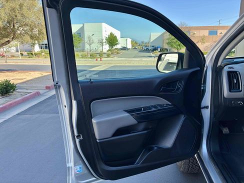 Used 2017 Chevrolet Colorado W/T w/ WT Convenience Package image 22