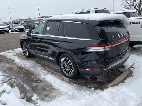 Used 2020 Lincoln Aviator Reserve w/ Equipment Group 201A image 7