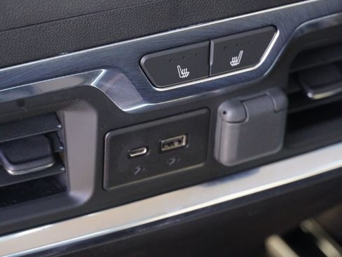 Used 2023 GMC Sierra 2500 Denali w/ Denali Ultimate Package image 33