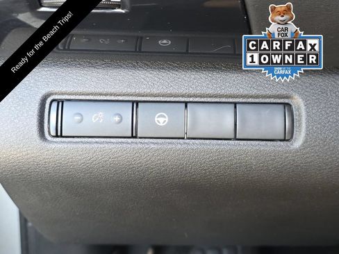Used 2024 Nissan Pathfinder SV FWD image 27