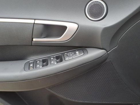 New 2026 Hyundai Sonata SE FWD image 8