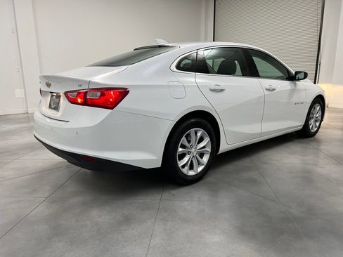 Used 2025 Chevrolet Malibu LT FWD image 9