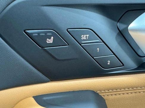 New 2026 BMW X6 xDrive40i w/ Executive Package image 22