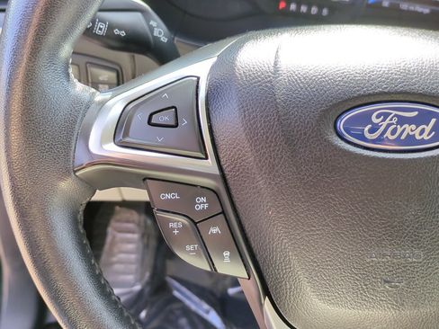 Used 2022 Ford Edge Titanium w/ Equipment Group 301A image 17