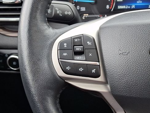 Certified 2023 Ford Explorer Limited w/ Limited Technology Package AWD/4WD image 24