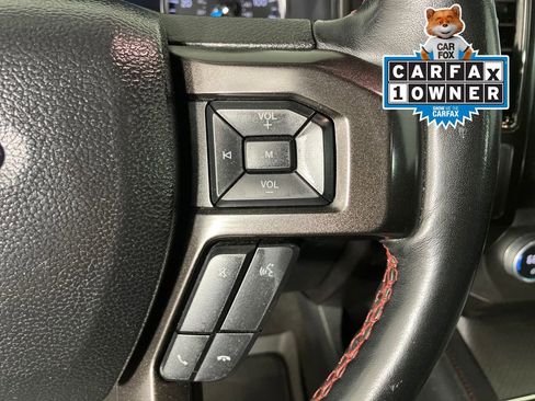 Used 2021 Ford Expedition Limited image 19