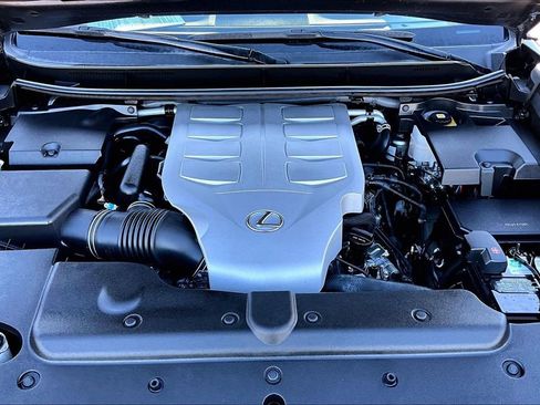 Used 2023 Lexus GX 460 Premium image 9