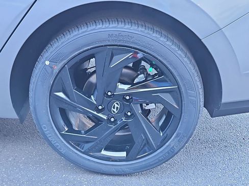 New 2026 Hyundai Elantra Sport FWD image 12