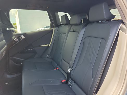 New 2026 BMW X3 xDrive30i w/ M Sport Package AWD/4WD image 8