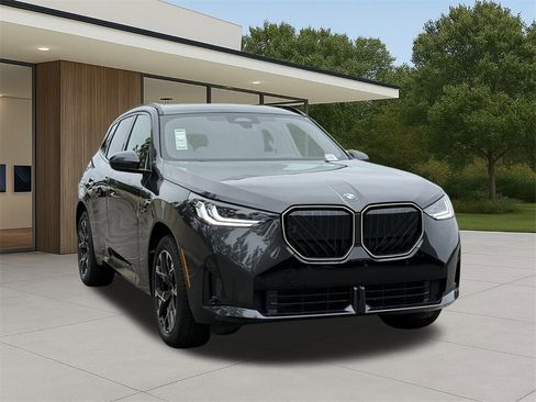 New 2026 BMW X3 xDrive30 w/ M Sport Package image 3
