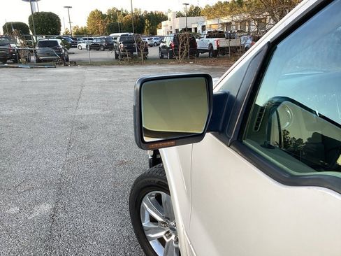 Used 2010 Ford F150 Lariat image 19