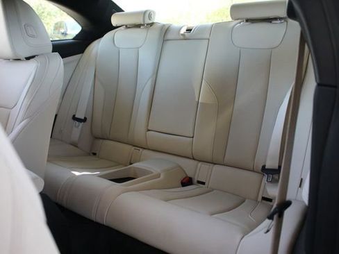 Used 2024 BMW 230i Coupe image 32