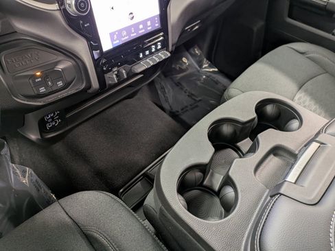 Used 2025 RAM 2500 Big Horn image 13