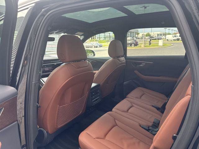 Used 2025 Audi Q7 3.0T Premium Plus AWD/4WD image 26