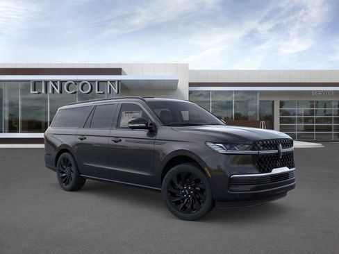 New 2025 Lincoln Navigator L Reserve w/ Jet Appearance Package image 7