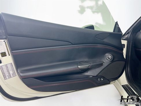 Used 2018 Ferrari 488 Spider RWD image 14
