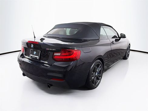 Used 2017 BMW M240i xDrive Convertible image 7