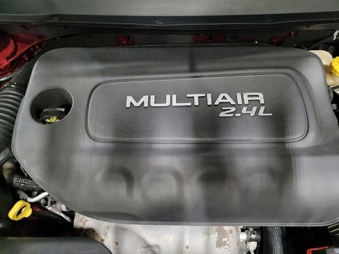 Used 2015 Jeep Cherokee Latitude image 30