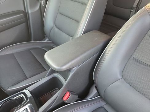 Certified 2023 Chevrolet TrailBlazer RS FWD image 23