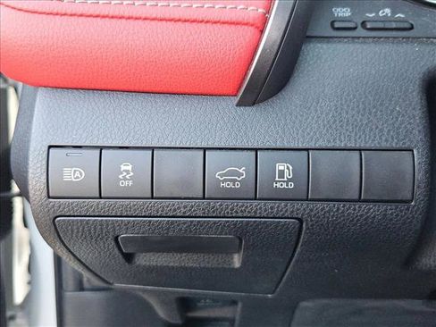 Used 2019 Toyota Camry XSE image 13