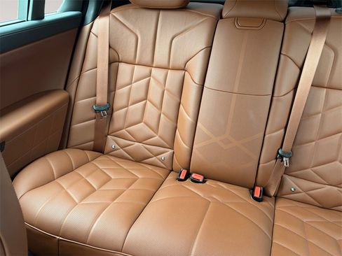 New 2025 BMW 760i xDrive image 13